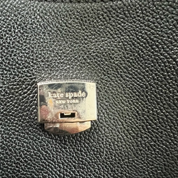 Black Kate spade satchel with top handle - Picture 8 of 13
